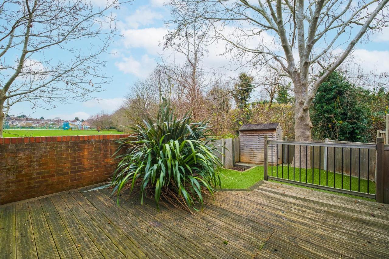 Beautiful 3 Bed House With Amazing Views In Dartford, Kent Appartement Buitenkant foto