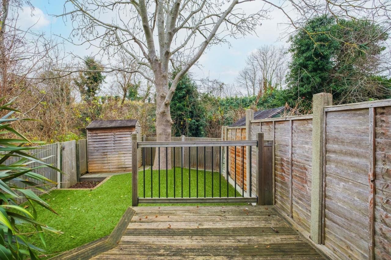 Beautiful 3 Bed House With Amazing Views In Dartford, Kent Appartement Buitenkant foto